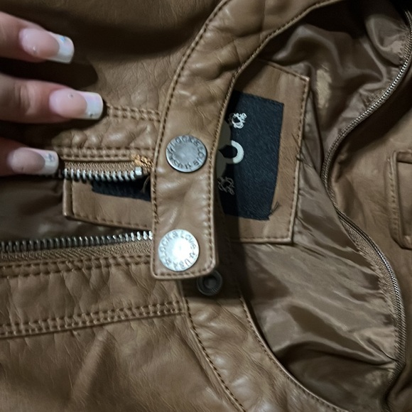 Leather jacket - Picture 5 of 7